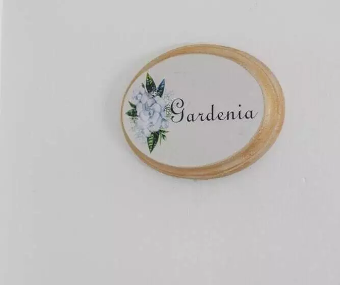 تختخواب و صبحانه La Villa De Adelina