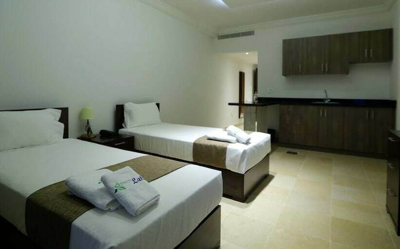 Green Lake Hotel   Jezzine
