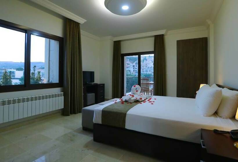 Green Lake Hotel   Jezzine