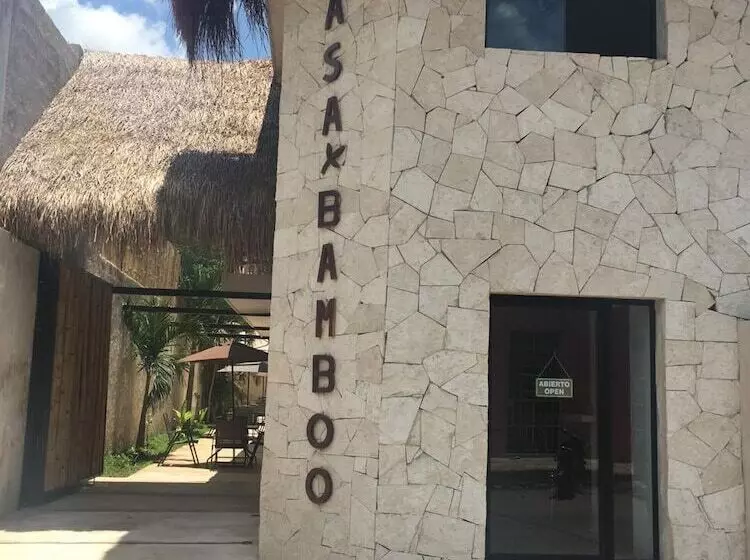 هتل Casa Bamboo