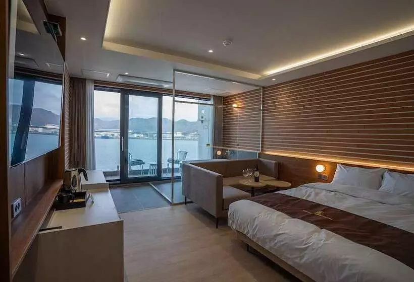 Browndot Hotel Masan Odong