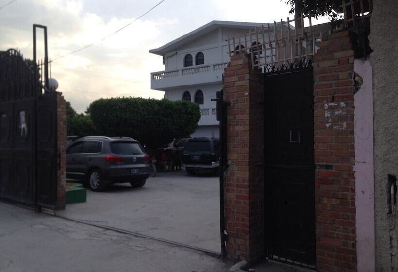 هتل Milien Continental