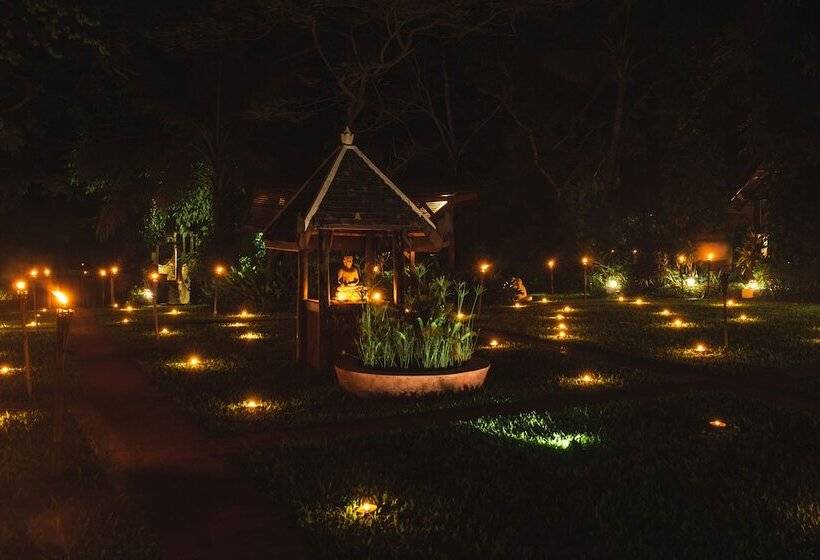 Отель Muang La Lodge