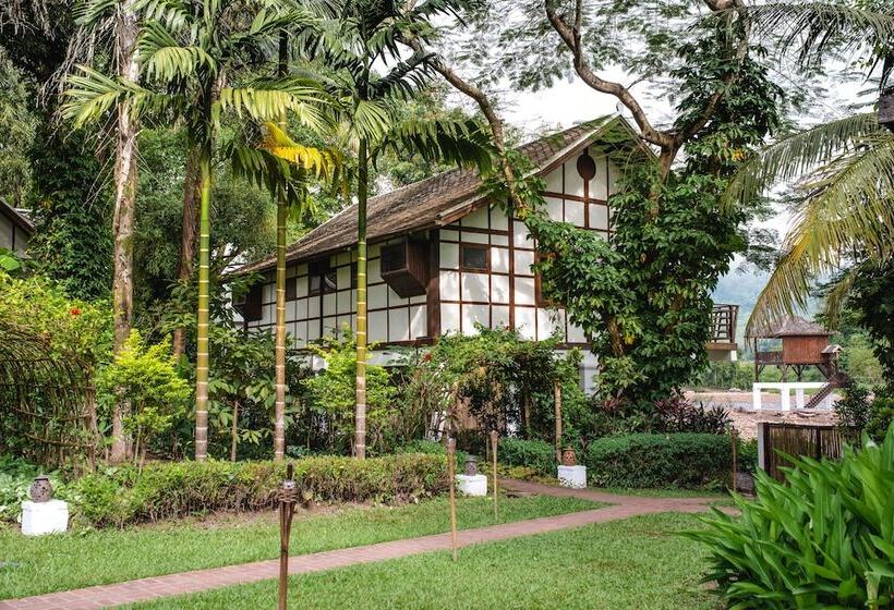 Отель Muang La Lodge