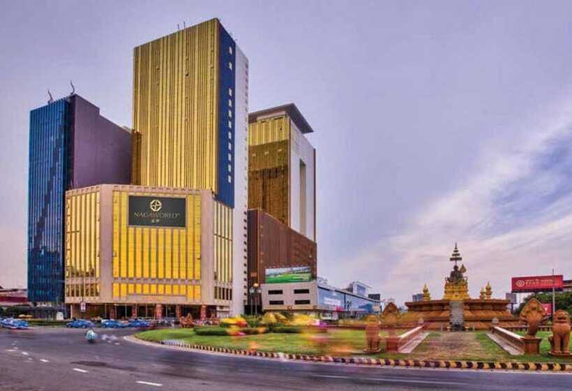 Otel Penh House