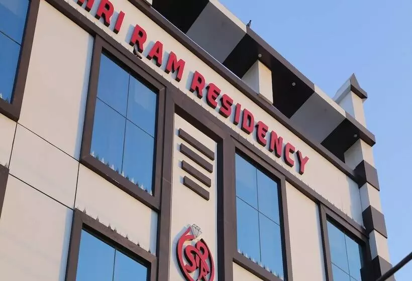 هتل Shri Ram Residency