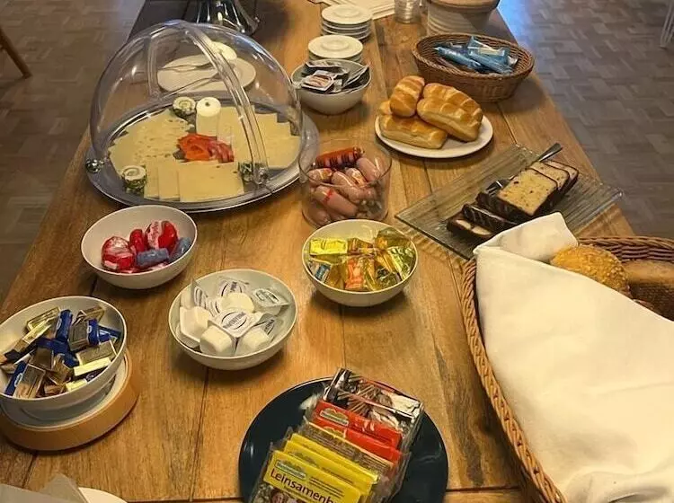 Pensão Novitel Pliening