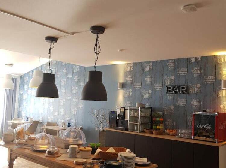 פנסיון Novitel Pliening