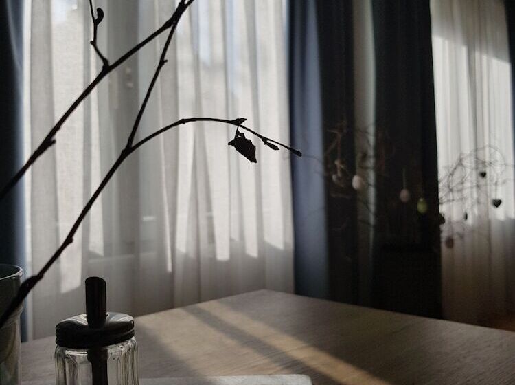 פנסיון Novitel Pliening