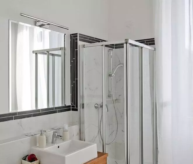 پانسیون Affittacamere Angel 2