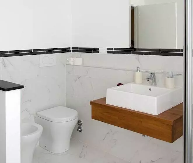 پانسیون Affittacamere Angel 2