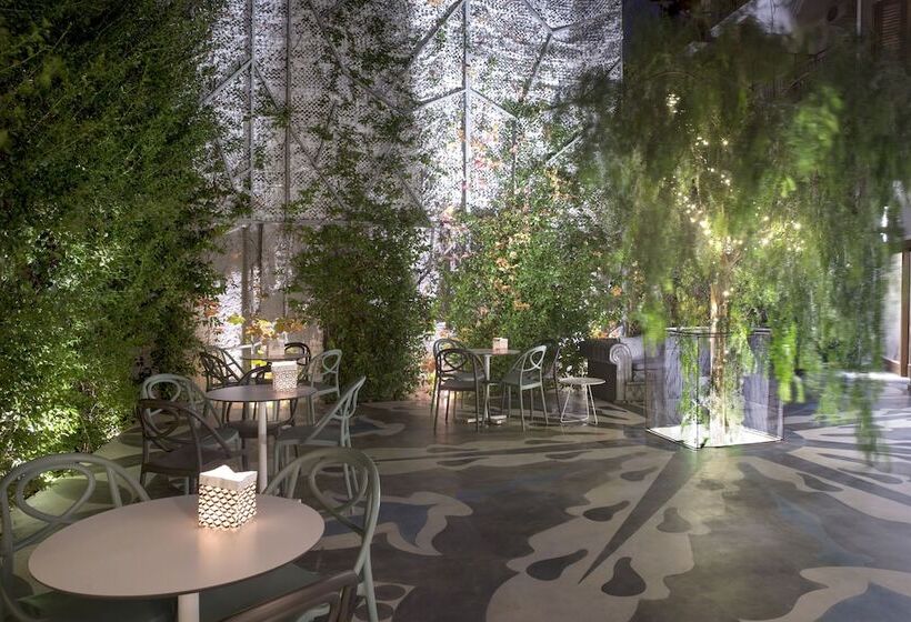 膳宿费 Apollon Library Suites