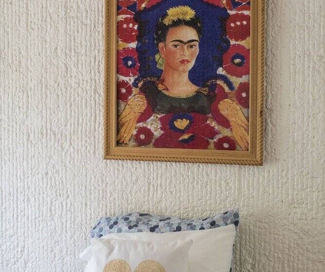 پانسیون Casa Ayvar