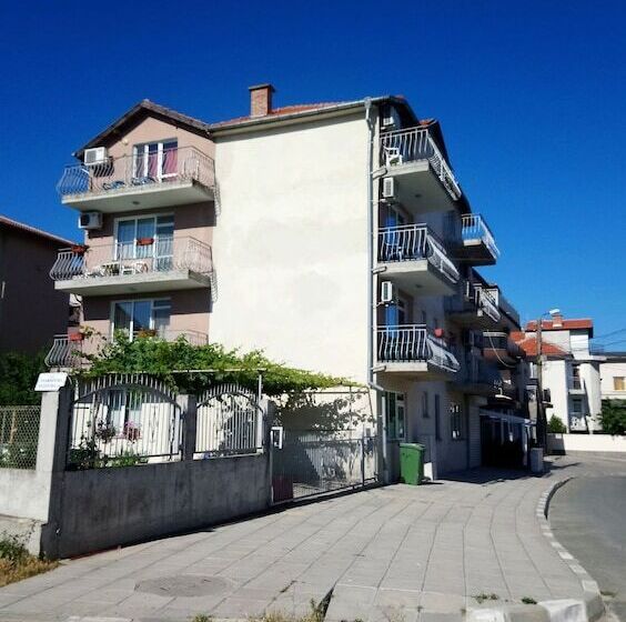 بنسيون Guest House Angelina