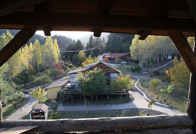 Vasilikia Mountain Farm & Retreat