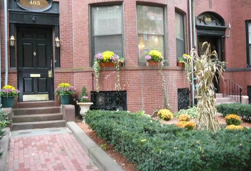Отель 463 Beacon Street Guest House