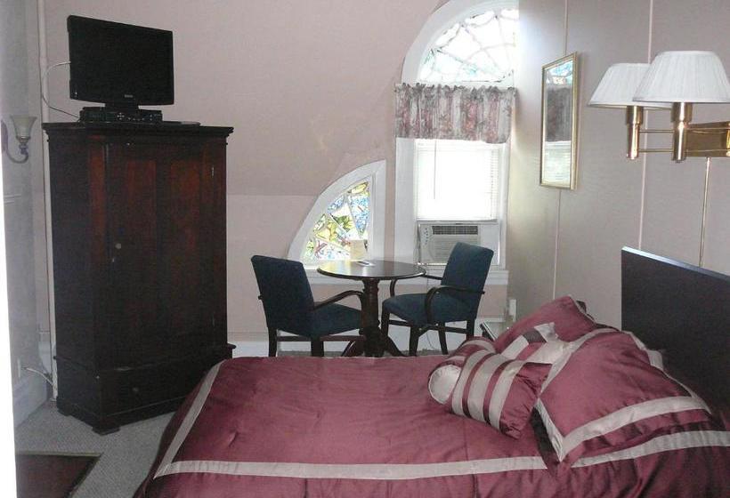 هتل 463 Beacon Street Guest House