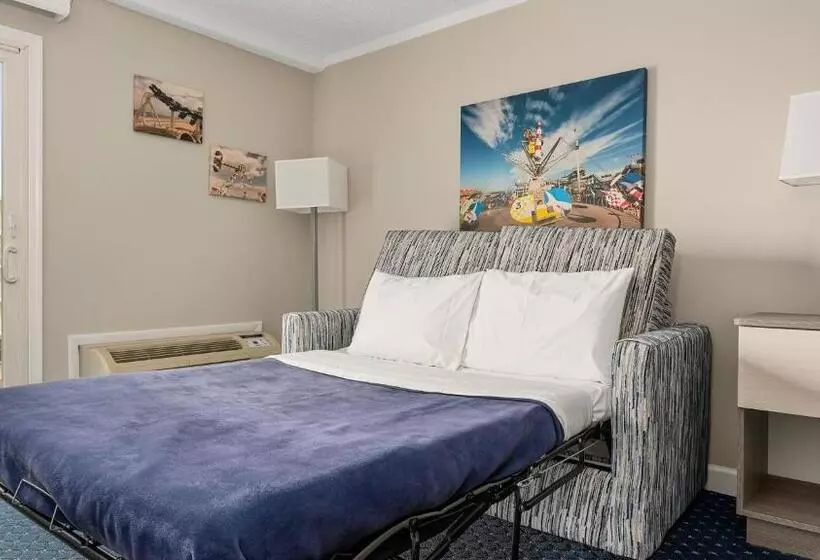 호텔 Adventurer Oceanfront Inn