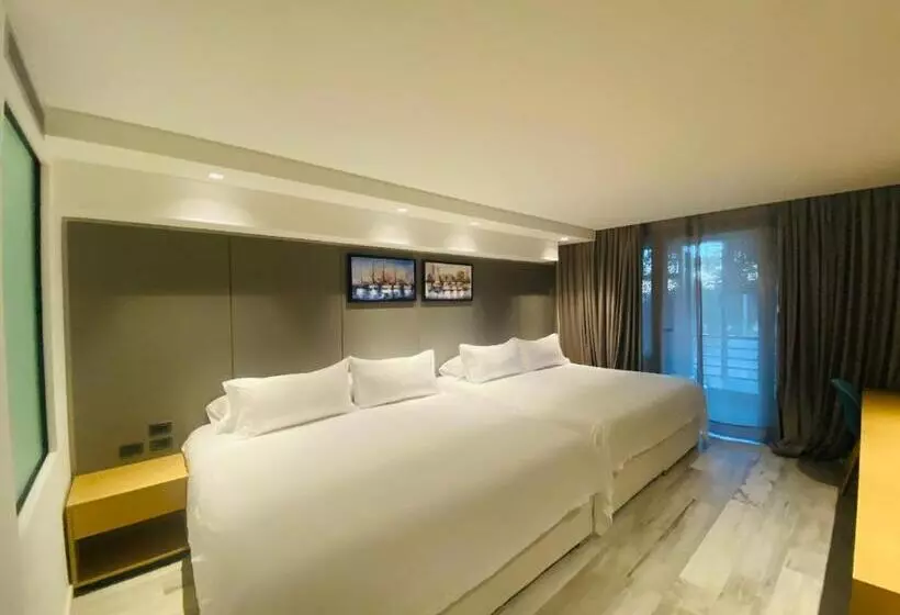 Отель La Capilla  Punta Del Este