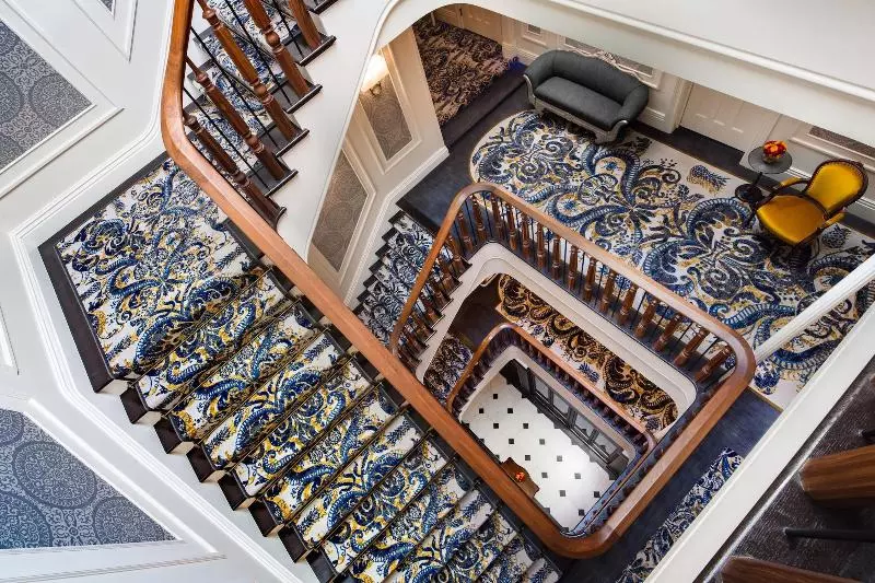 בית מלון כפרי The Adelphi