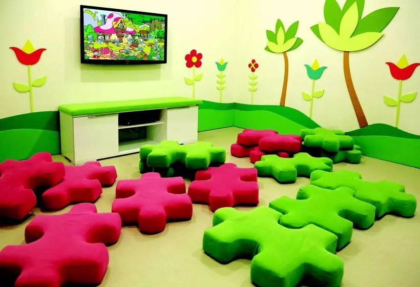 Отель Ulusoy Kemer Holiday Club