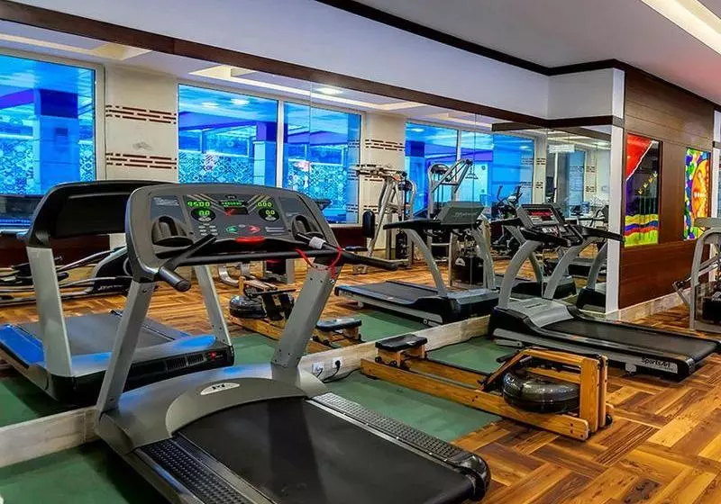 Oleander Hotel & Apartments