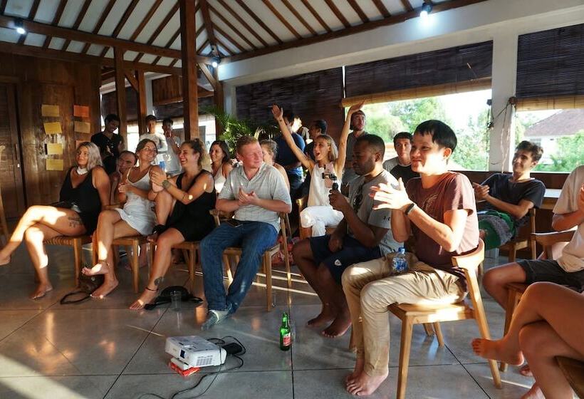 Draper Startup House For Entrepreneurs   Hostel