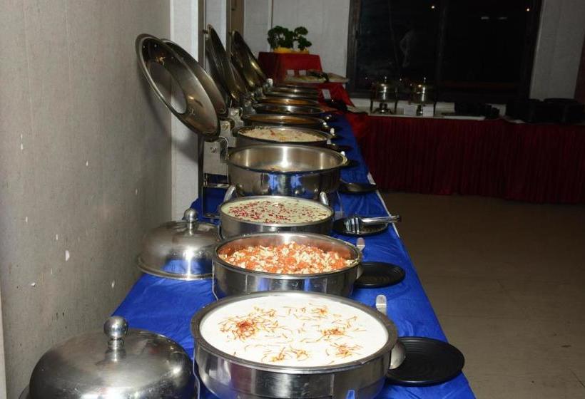 Ceyone Classic Fall Resort