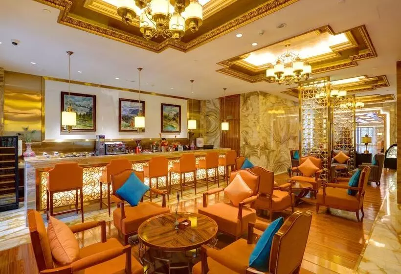 Hotelli Chengdu Trika Tsang International