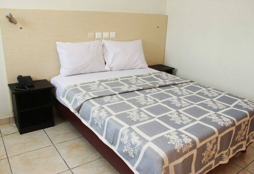 هتل Golden Hôtel