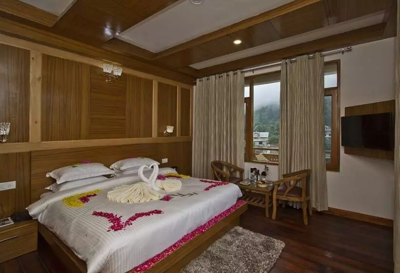 هتل Kalista Resort