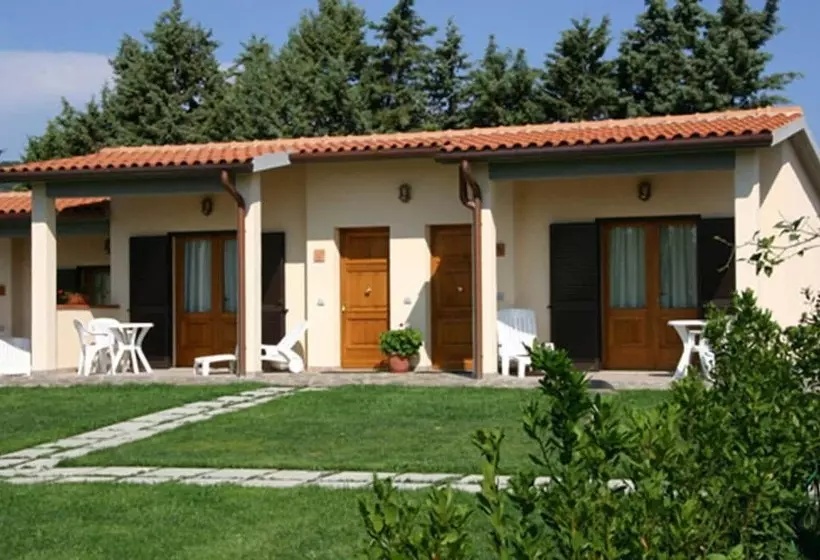 Maaseutuhotelli Agriturismo Valbona