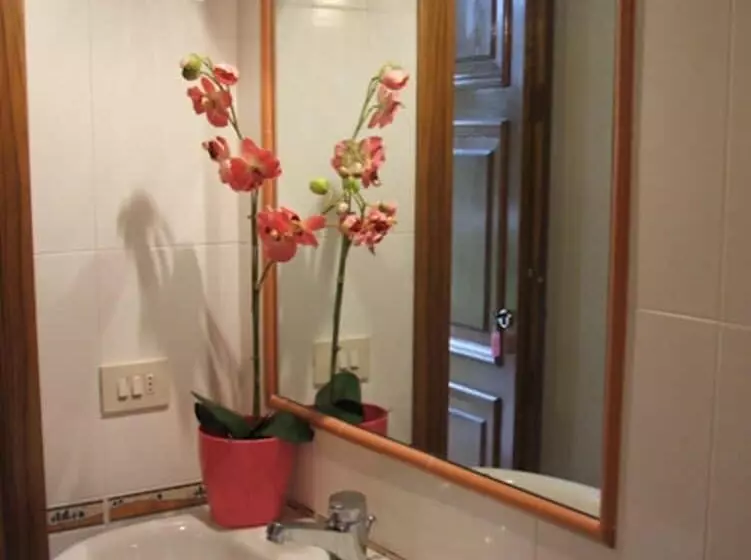 Maaseutuhotelli Agriturismo Valbona