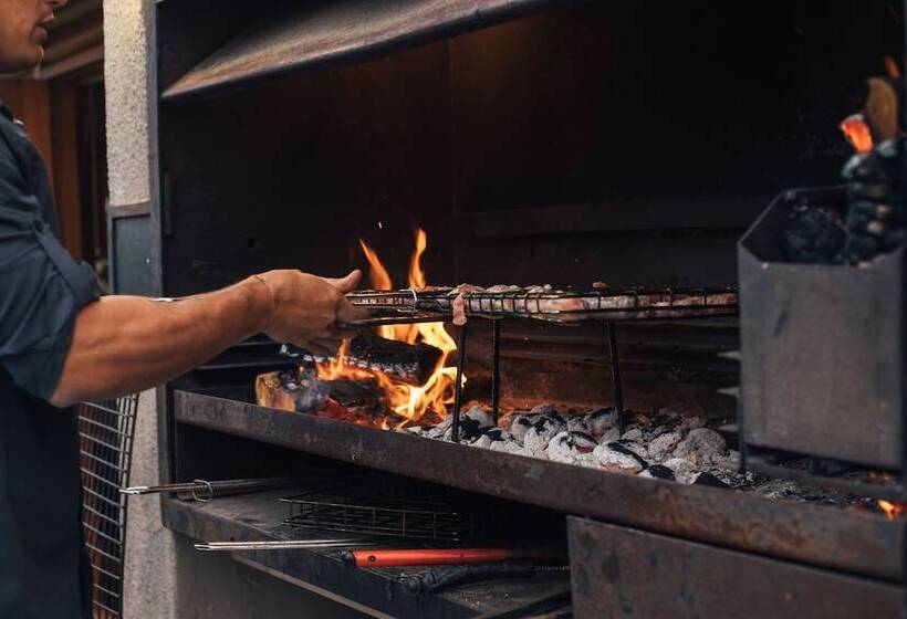 酒店 The Log Cabin Lodge