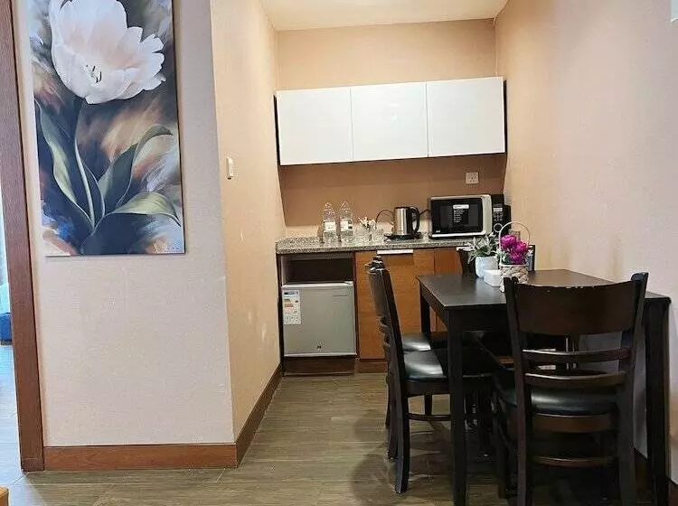 The Seventh Star Hotel Suites