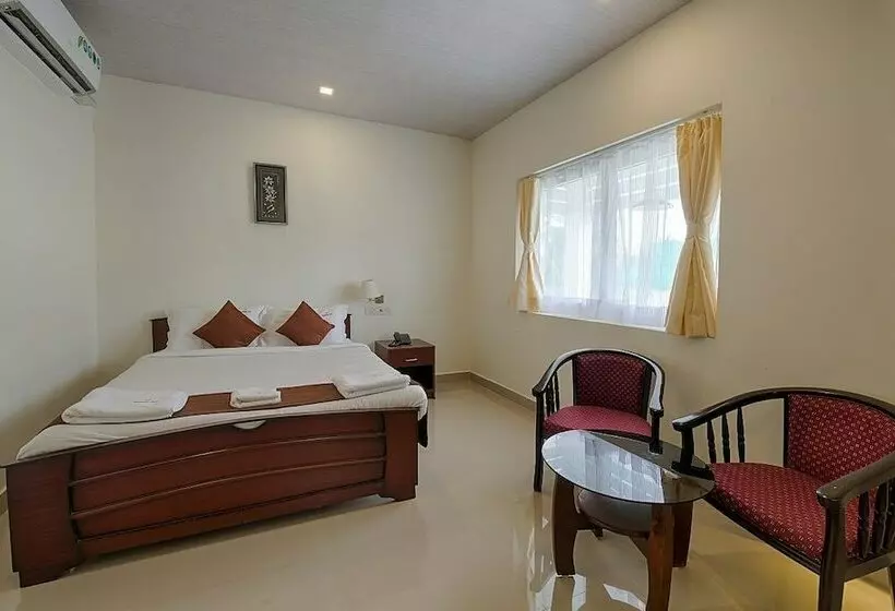 ホテル Varuna Inn Banquets & Resort