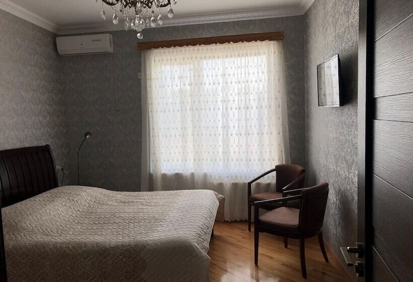 پانسیون Tasunia