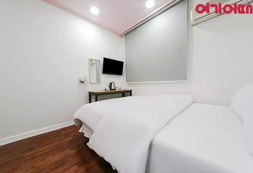 Ace Motel