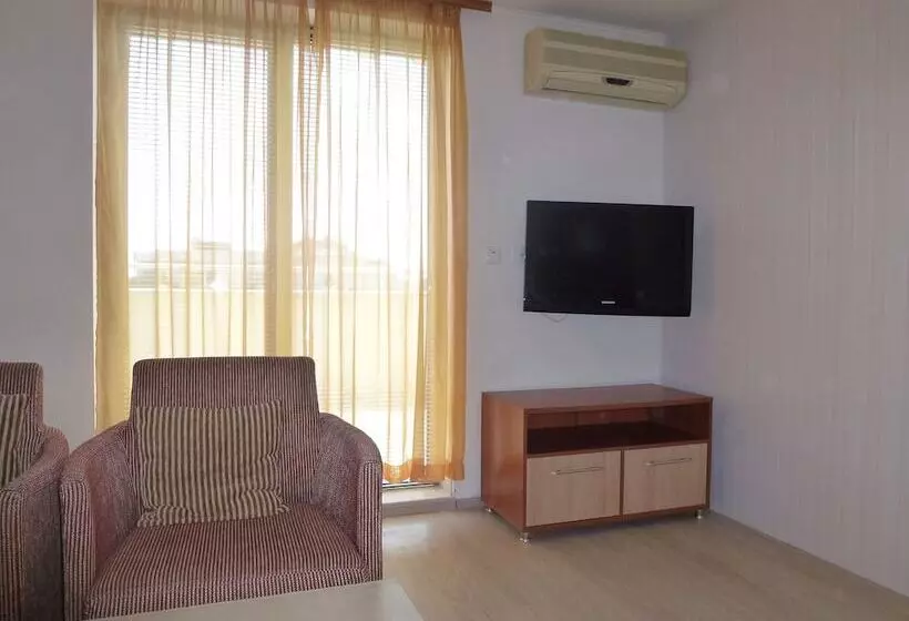 Apartments In Rainbow Holiday Complex