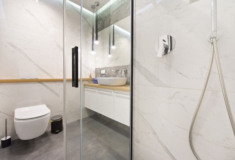 Bastion Wałowa By Q4apartments