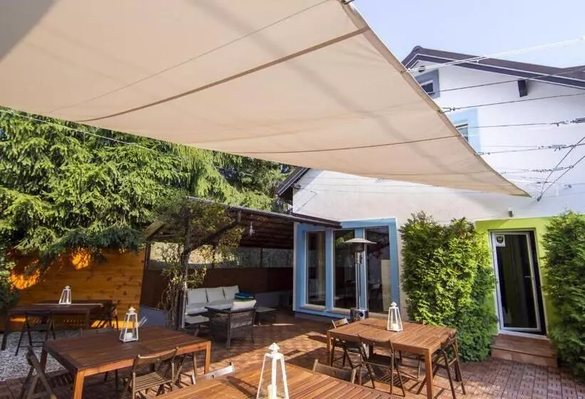 Aamiaismajoitus (B&B) Baltycka44 Rooms & Apartments