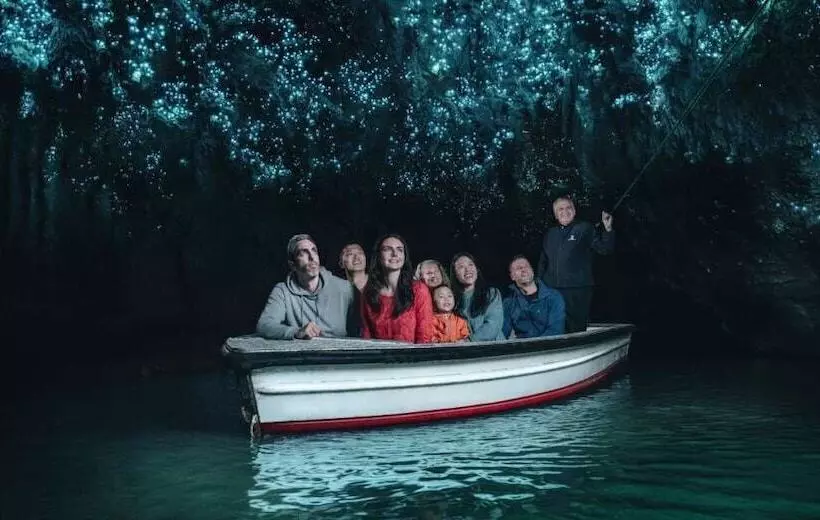 Hotelli Cambridge Top 10 Holiday Park