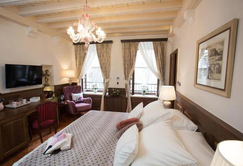 Heritage Hotel Cardo