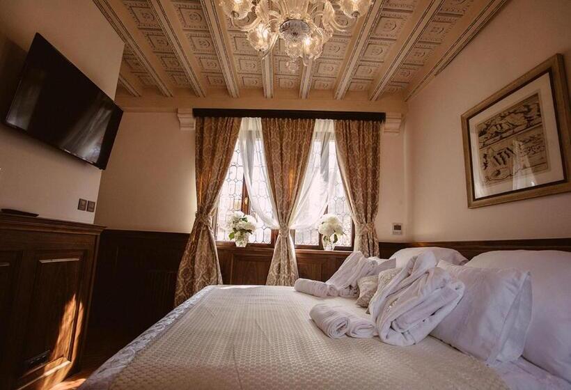 Heritage Hotel Cardo