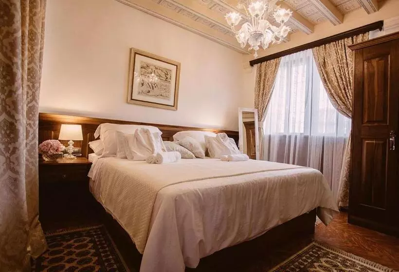 Heritage Hotel Cardo