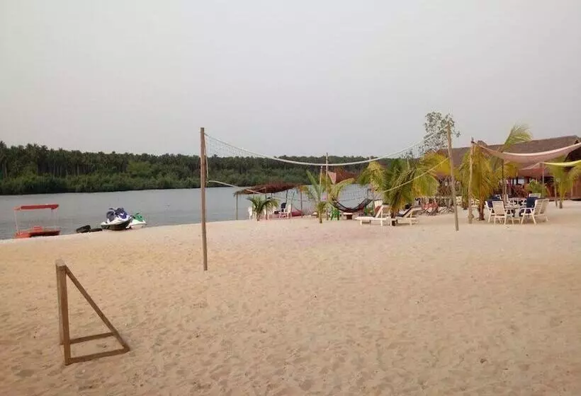 هتل Romano Lodge