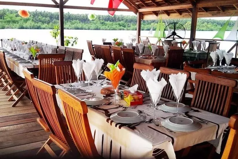 هتل Romano Lodge