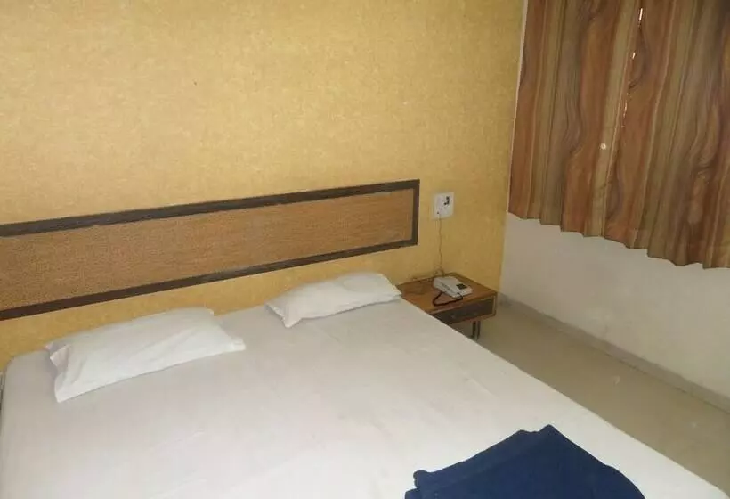 Hotelli Tourist Home Lodging