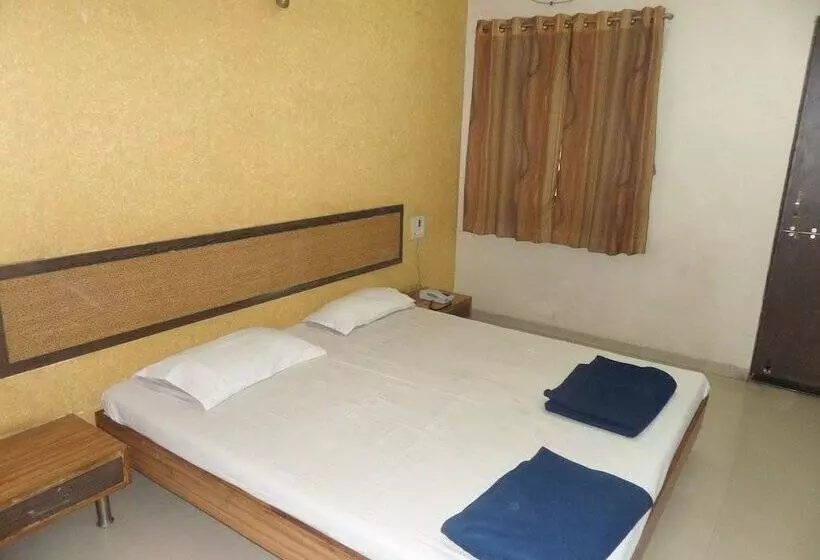 Hotelli Tourist Home Lodging