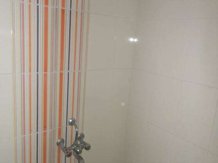 هتل Tourist Home Lodging